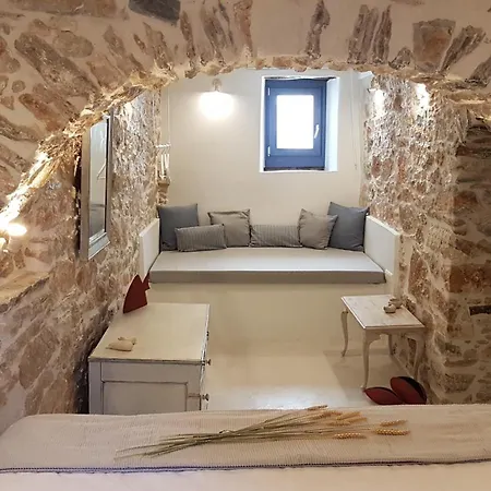1875 Panoramic Stone House Vakantiehuis