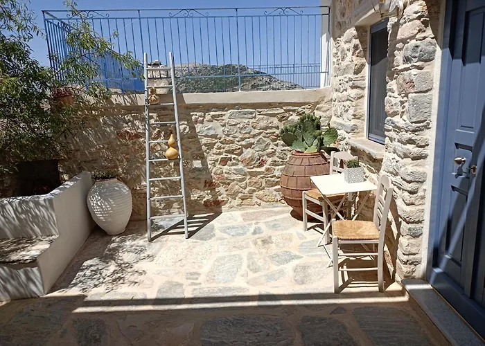 Casa de Férias 1875 Panoramic Stone House Filótion