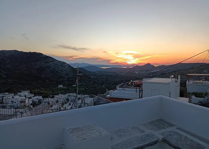 1875 Panoramic Stone House Casa de Férias Filótion