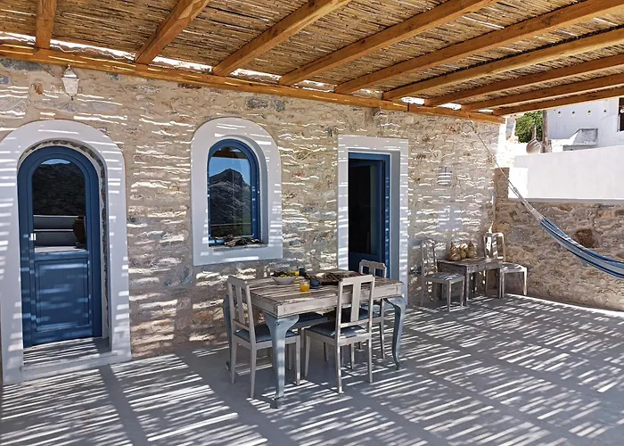 1875 Panoramic Stone House Casa de Férias Filótion