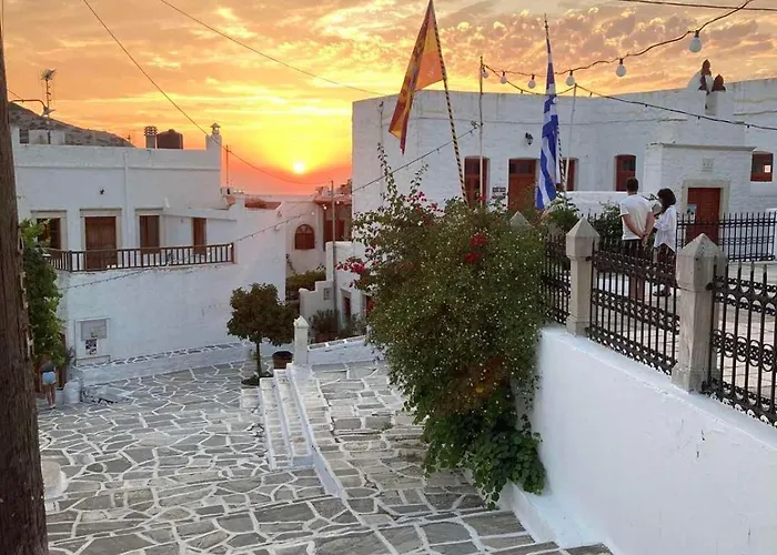 1875 Panoramic Stone House *