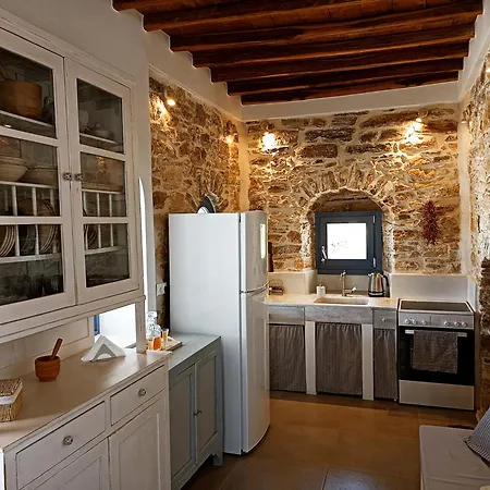 1875 Panoramic Stone House Ferienhaus Filótion