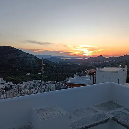 1875 Panoramic Stone House Ferienhaus Filótion