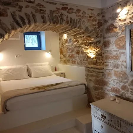 1875 Panoramic Stone House Ferienhaus *