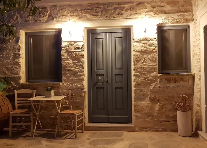 1875 Panoramic Stone House