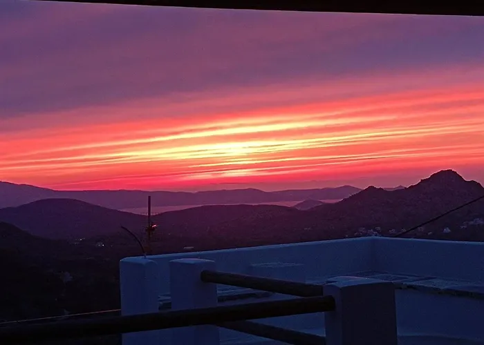 1875 Panoramic Stone House 別荘 Filótion